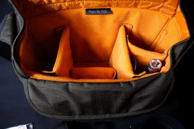 Crumpler Muffin Top 7500, photograph by Guest, photo 5