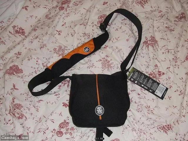 Crumpler Pretty Boy L, photograph by Guest, photo 5