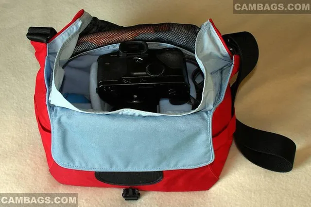 Crumpler 7 Million Dollar Home, photograph by Guest, photo 2
