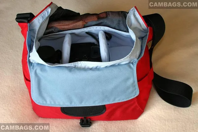Crumpler 7 Million Dollar Home, photograph by Guest, photo 3