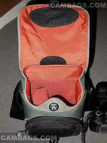 Crumpler  Stamp Claimer, photograph by Guest, photo 4