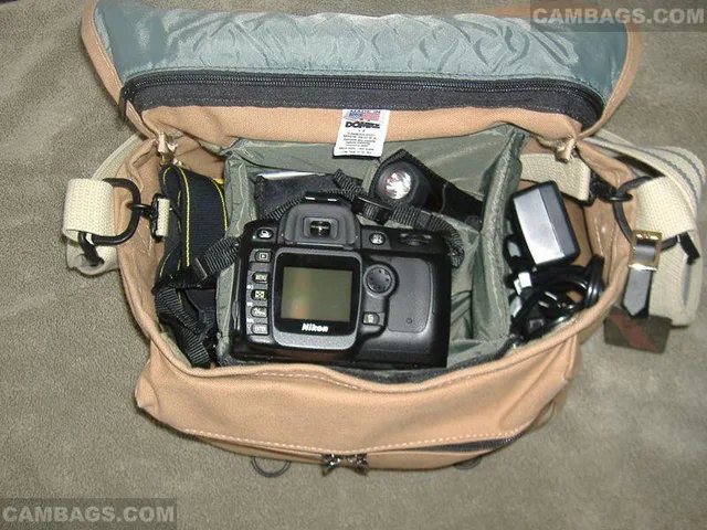 Domke F-6, photograph by Guest, photo 1