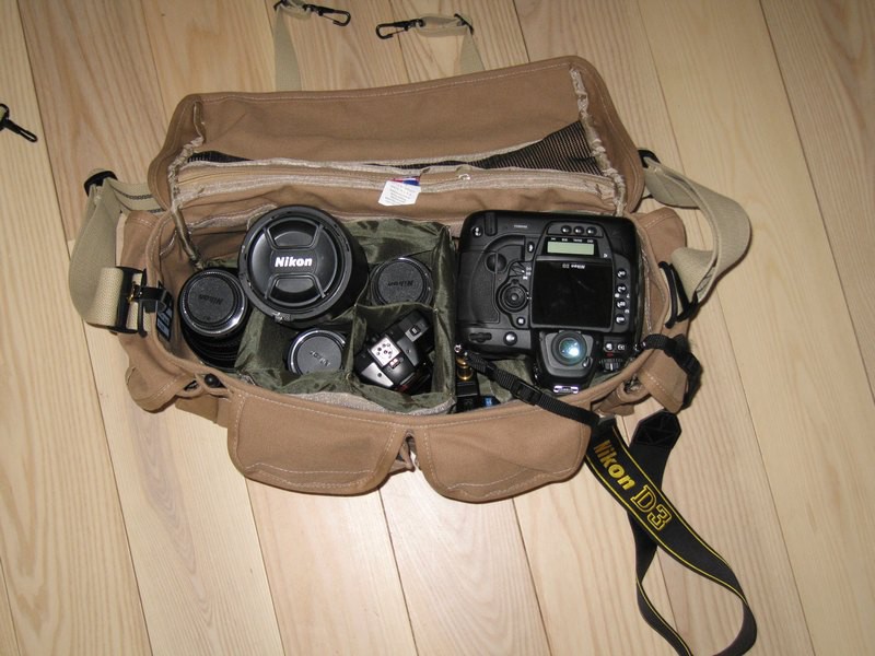Domke F-1X, photograph by Guest