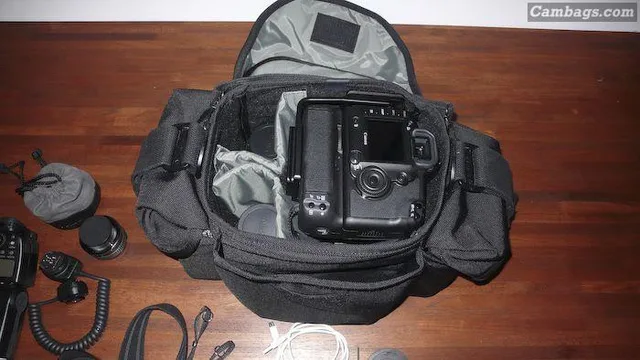Domke J-3, photograph by Guest, photo 1