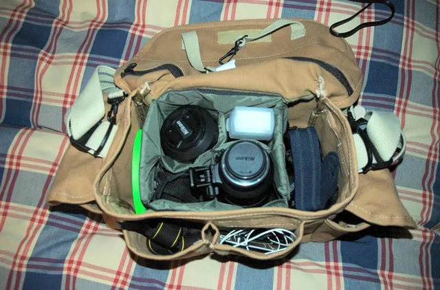 Domke F-2, photograph by Guest, photo 1