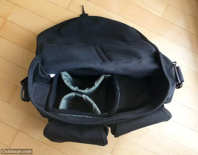 Loaded down like this it holds everything that I normally put in my large Domke J1. In fact I used the J-series 4 sided insert...