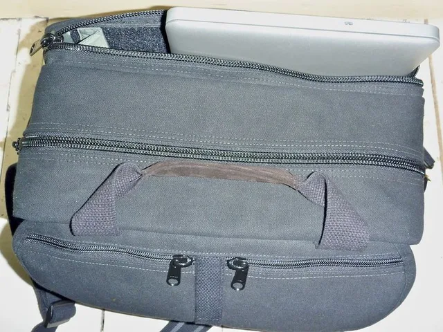 Notebook pocket