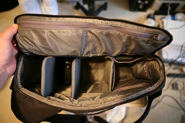Incase Sling Pack, photograph by Guest, photo 1