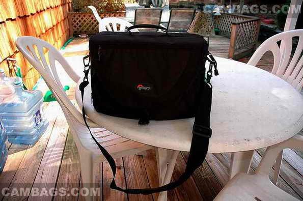 Lowepro Nova 5 AW, photograph by Guest