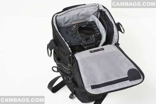 Lowepro TopLoader 75AW, photograph by Guest, photo 1