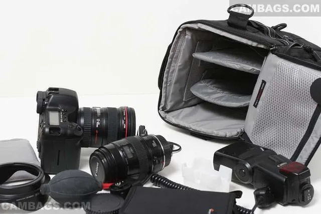 Lowepro TopLoader 75AW, photograph by Guest, photo 2
