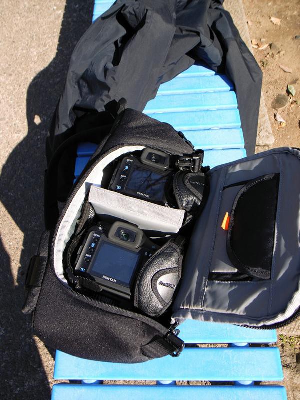Lowepro Slingshot 200 AW, photograph by Guest
