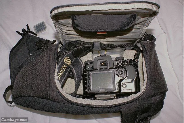 Lowepro Slingshot 200 AW, photograph by Guest, photo 2