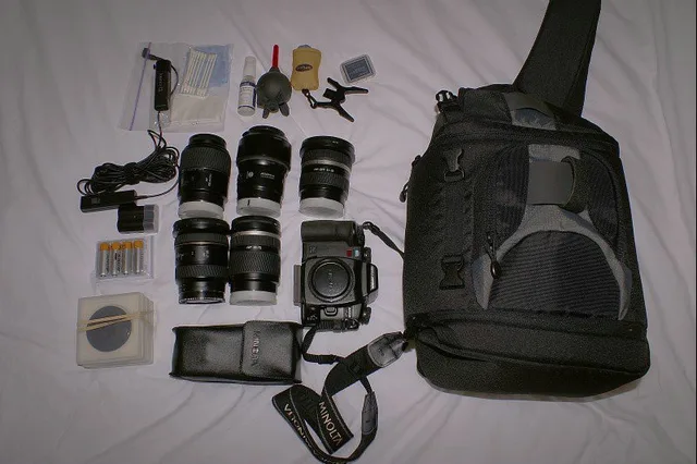 Lowepro Slingshot 200 AW, photograph by Guest, photo 3