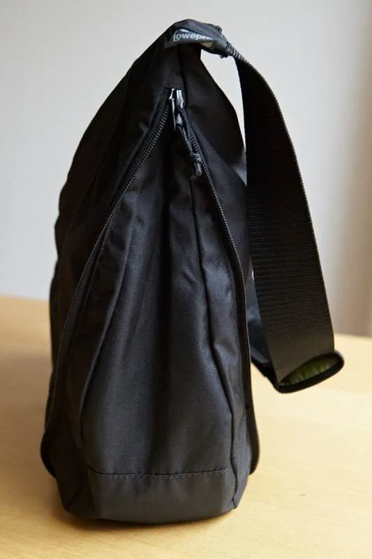 Lowepro Passport sling, photograph by Guest, photo 3