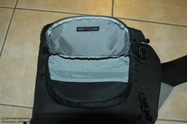 Lowepro Slingshot 300 AW, photograph by Guest, photo 1