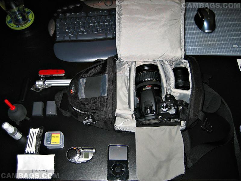 Lowepro Slingshot 100 AW, photograph by Guest