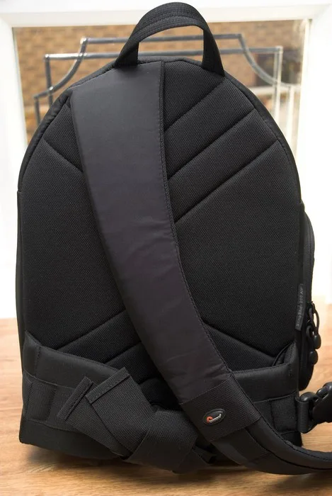 Lowepro Slingshot 300 AW, photograph by Guest, photo 4