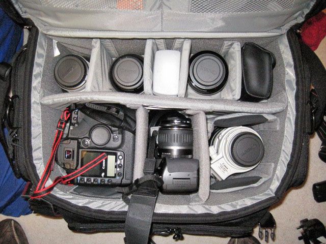 Lowepro Magnum 650 AW, photograph by Guest