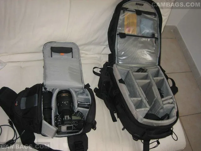 Lowepro Slingshot 200 AW, photograph by Guest, photo 1