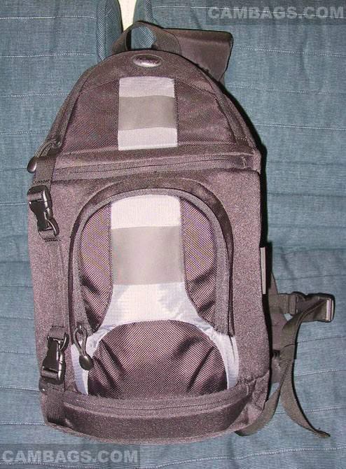 Lowepro Slingshot 200 AW, photograph by Guest