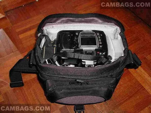 Lowepro Nova 2 AW, photograph by Guest, photo 5