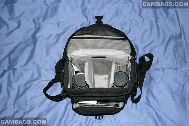 Lowepro Nova 2 AW, photograph by Guest, photo 4