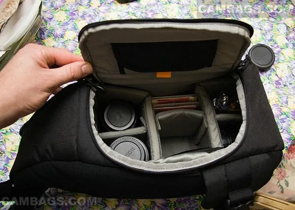 Lowepro Slingshot 200 AW, photograph by Guest, photo 2