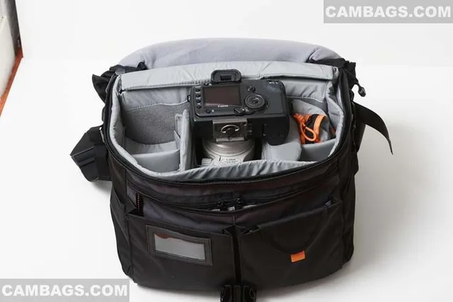 Lowepro Stealth Reporter D550 AW, photograph by Guest, photo 3