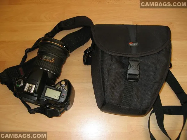 Lowepro Rezo TLZ20, photograph by Guest, photo 2