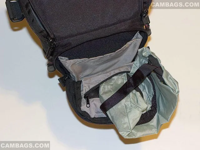 Lowepro TopLoad Zoom AW, photograph by Guest, photo 1