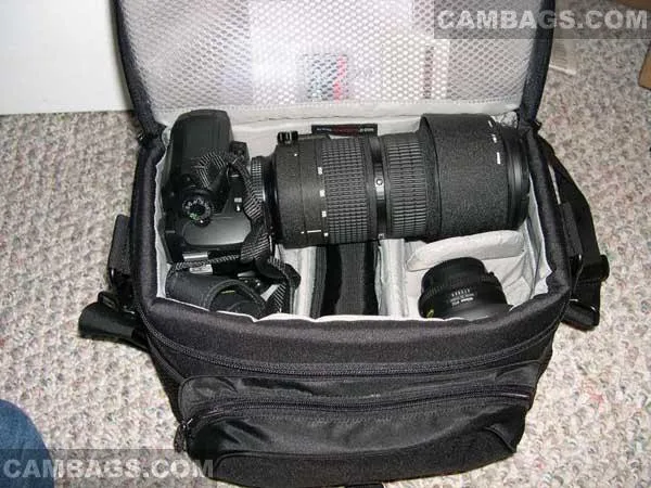 Lowepro Nova 4 AW, photograph by Guest, photo 2