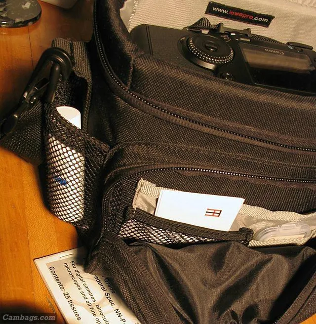 Lowepro EX 140, photograph by Guest, photo 2