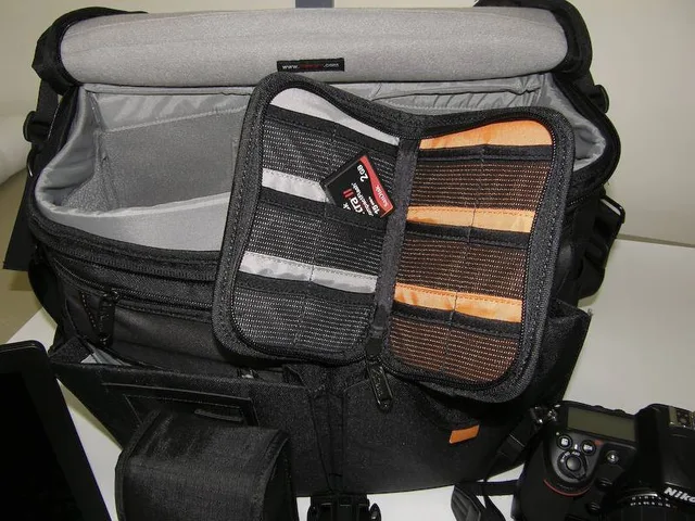 Lowepro Stealth Reporter D650 AW, photograph by Guest, photo 4