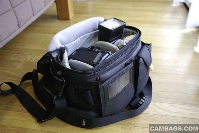 Lowepro Stealth Reporter D100 AW, photograph by Guest, photo 4