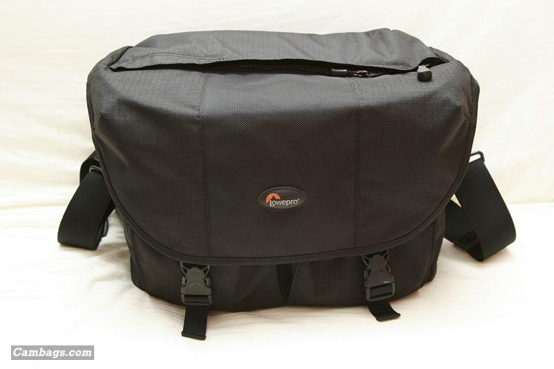 Lowepro Stealth Reporter 500 AW, photograph by Guest
