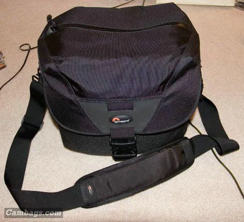 Lowepro Stealth Reporter D400 AW, photograph by Guest, photo 5