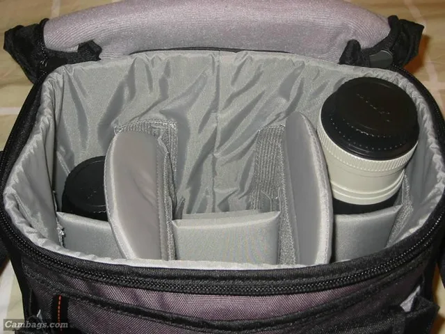 Lowepro Stealth Reporter D200 AW, photograph by Guest, photo 5