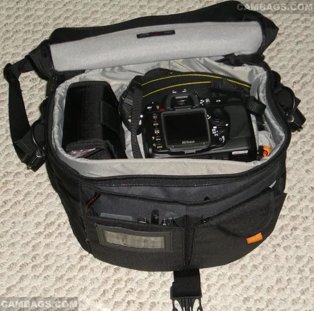 Lowepro Stealth Reporter D300 AW, photograph by Guest, photo 4