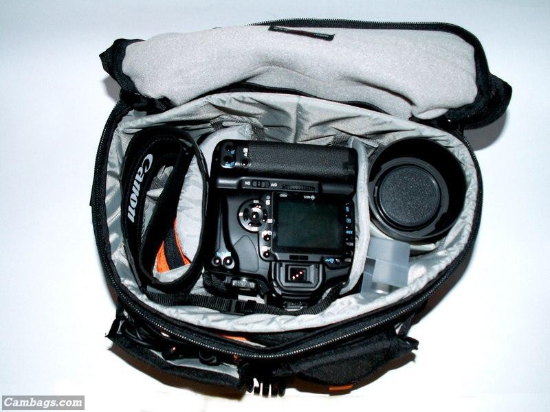 Lowepro Stealth Reporter D300 AW, photograph by Guest
