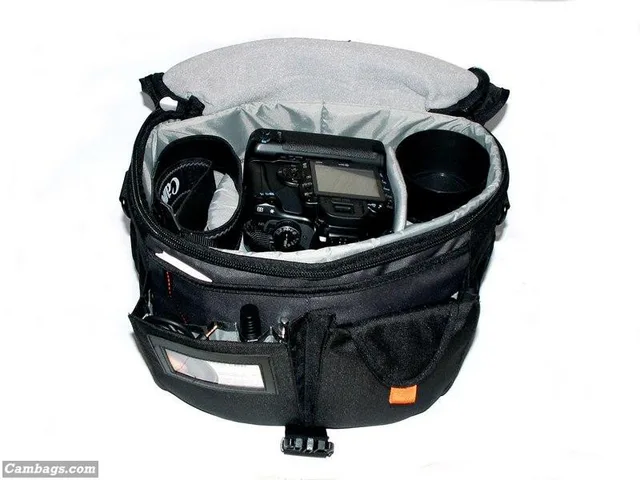 Lowepro Stealth Reporter D300 AW, photograph by Guest, photo 4