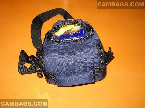 Lowepro Topload Zoom Mini, photograph by Guest, photo 1