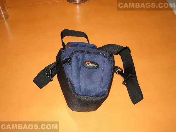 Lowepro Topload Zoom Mini, photograph by Guest, photo 3