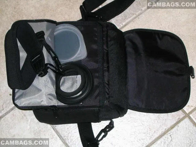 Lowepro Rezo 170AW, photograph by Guest, photo 3