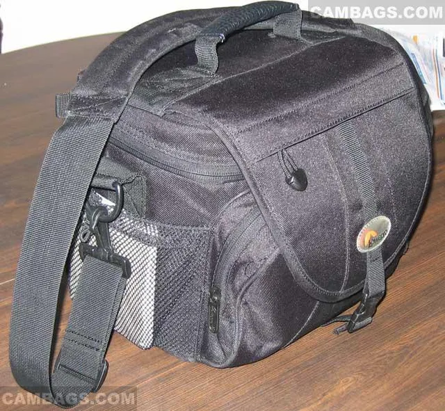 Lowepro EX 180, photograph by Guest, photo 3
