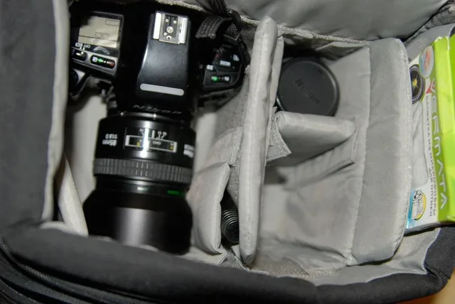 Lowepro EX 180, photograph by Guest, photo 4