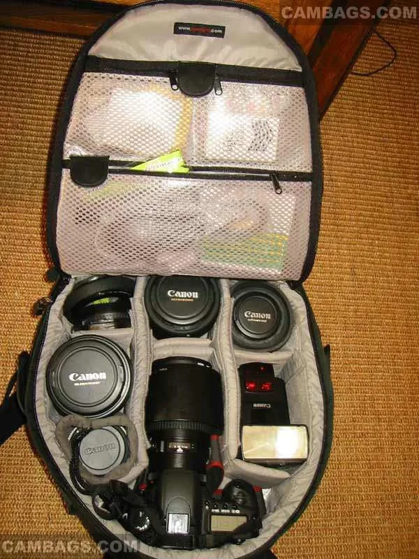Lowepro Micro Trekker 200, photograph by Guest, photo 1