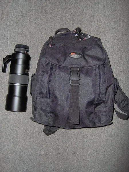 Lowepro Micro Trekker 200, photograph by Guest, photo 1