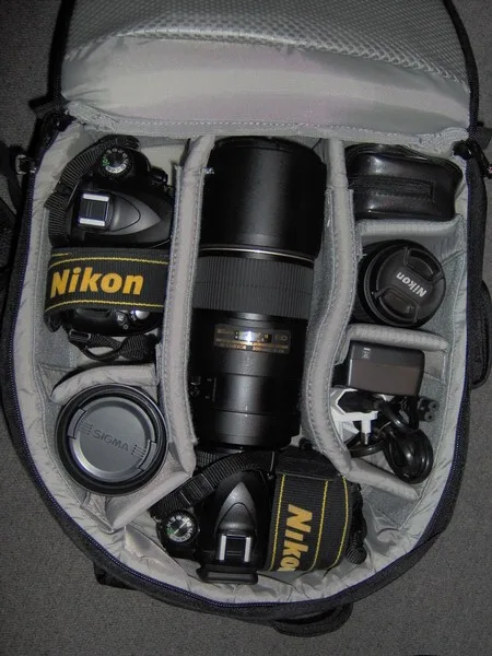 Lowepro Micro Trekker 200, photograph by Guest, photo 2