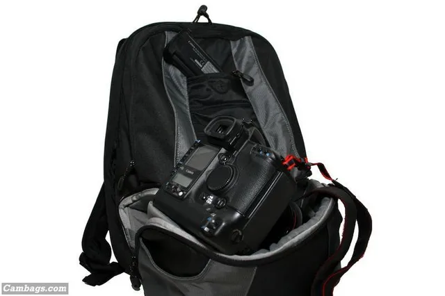 Lowepro CompuDaypack, photograph by Guest, photo 5